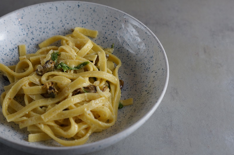 Pasta med røgede blåmuslinger