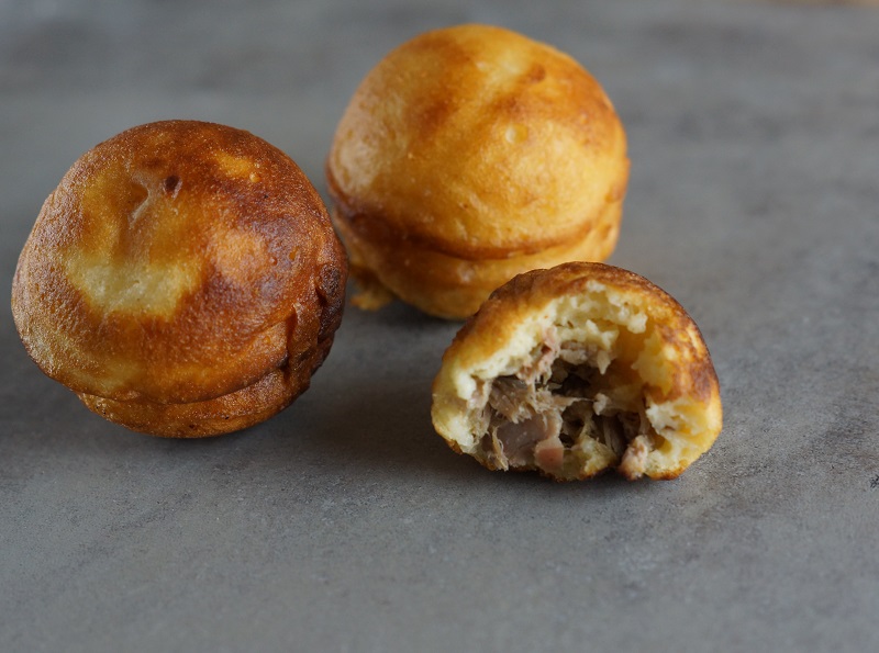 Æbleskiver med and
