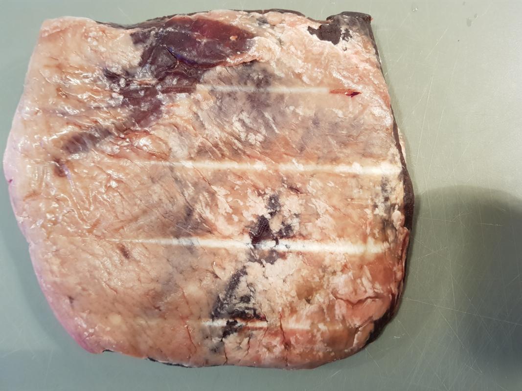 Dryaged oksespidsbryst