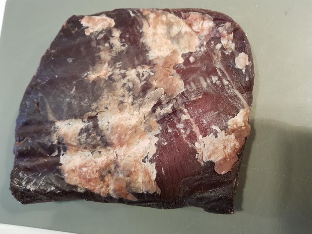 Dryaged oksespidsbryst