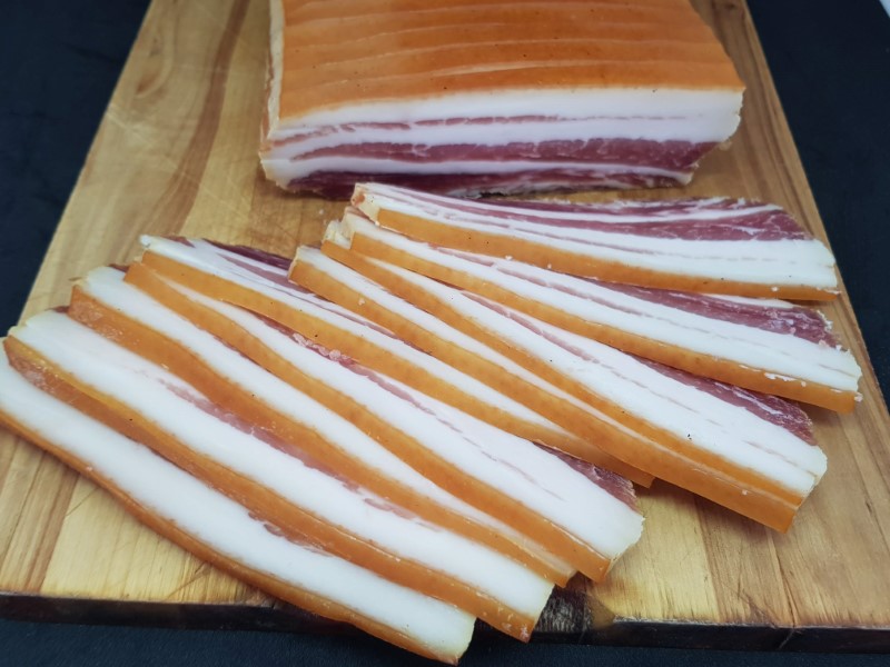 Tørsaltet bacon