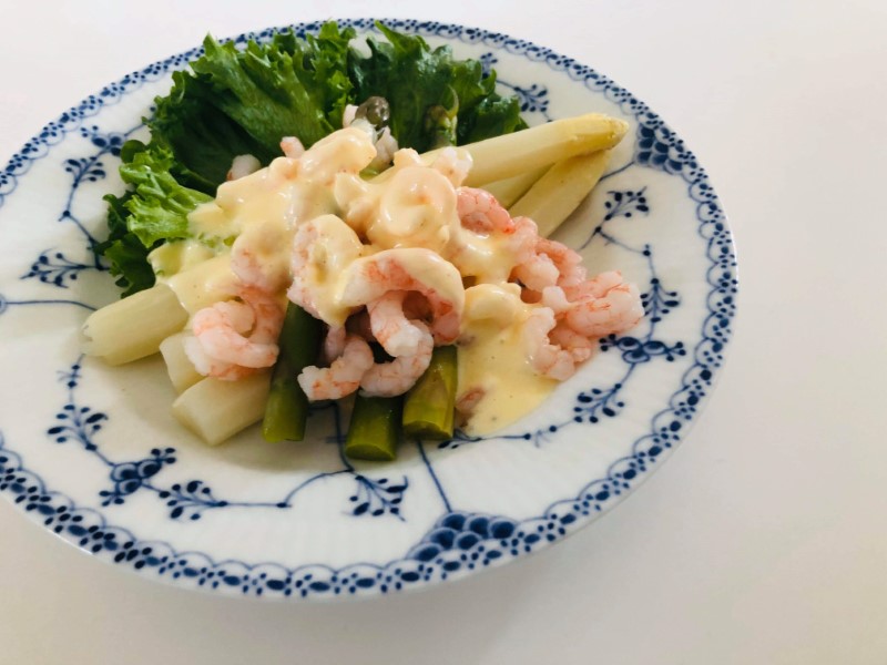 Asparges med Mousseline Sauce
