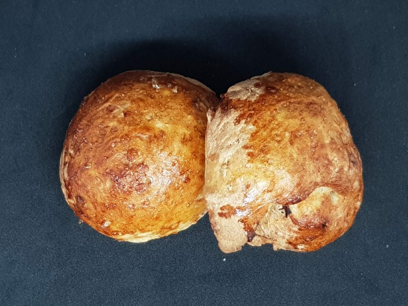 Boller med æbler og dadler