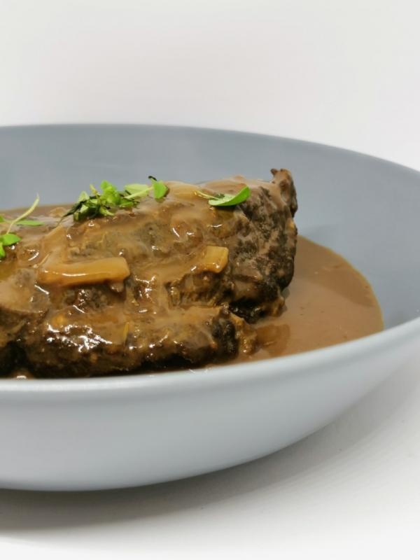 Braiserede kalvekæber