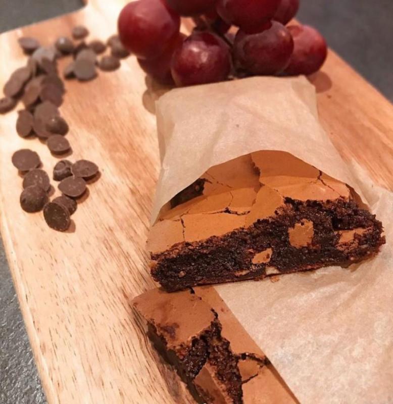 Brownie med peanuts