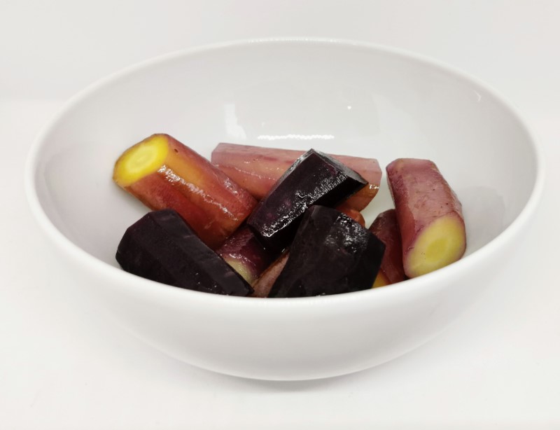 Farvede gulerødder sous vide