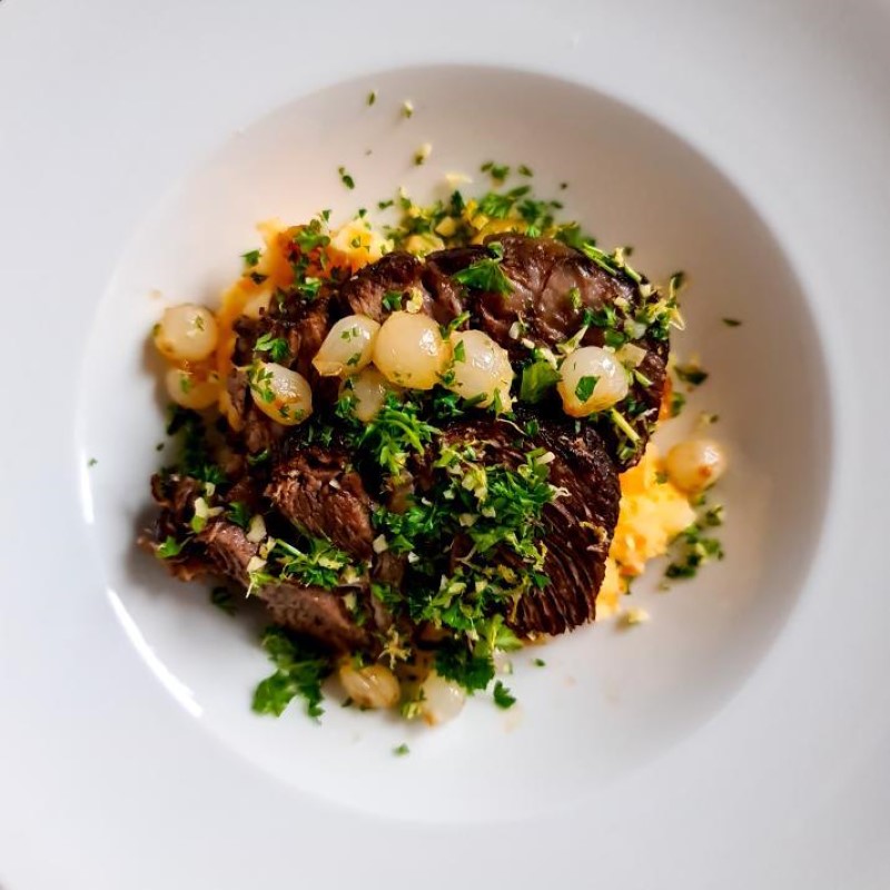 Gammeldags oksesteg med perleløg