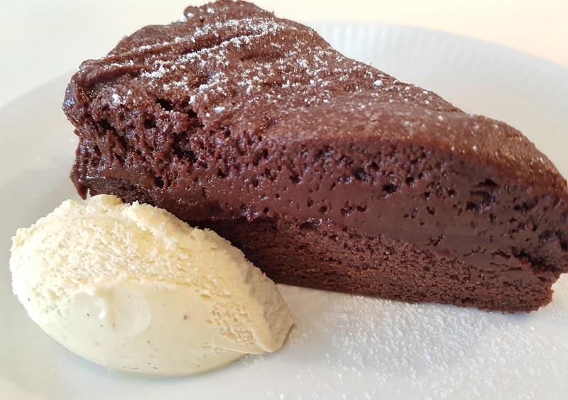 Gateau Marcel