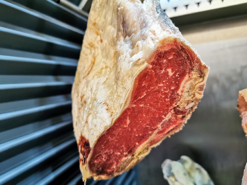 Grillet striploin steak