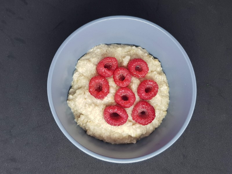 Havregrød med hindbær