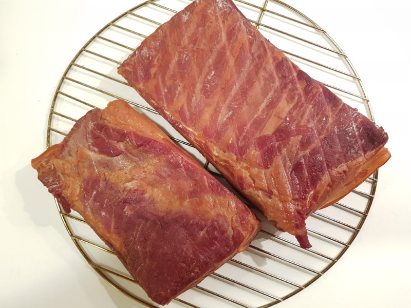 Hjemmelavet røget bacon