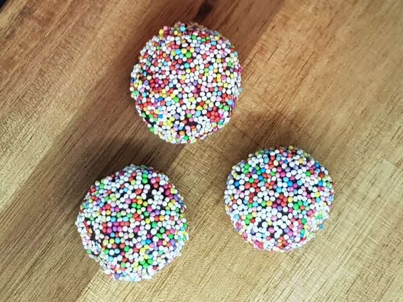 Hjemmelavet romkugler