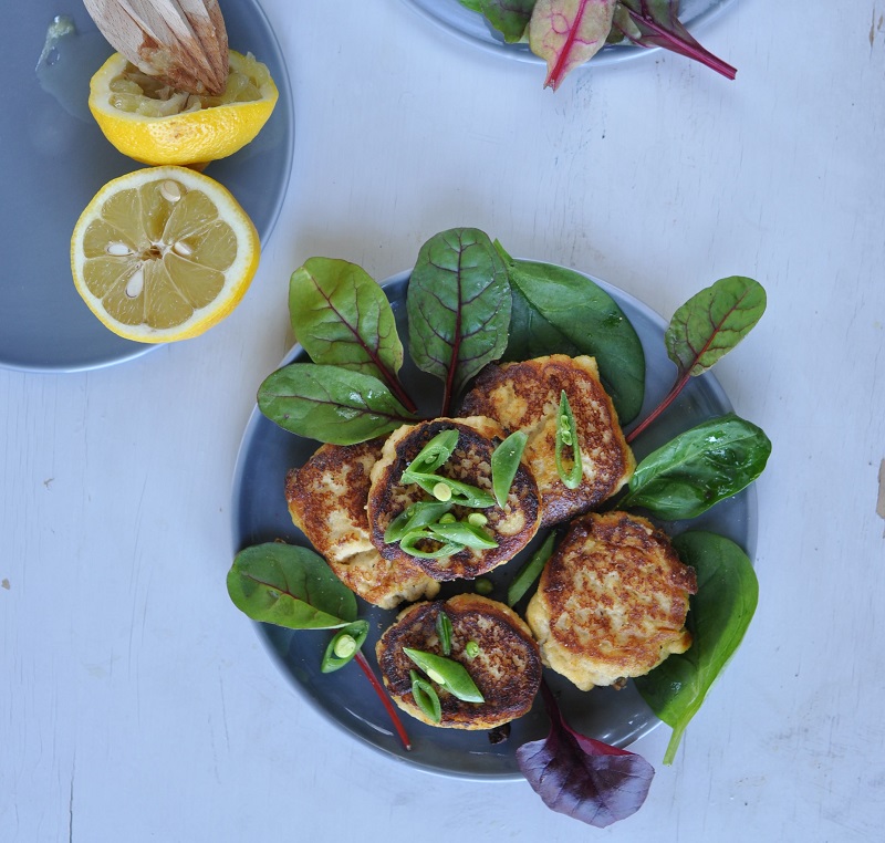 Laksefrikadeller