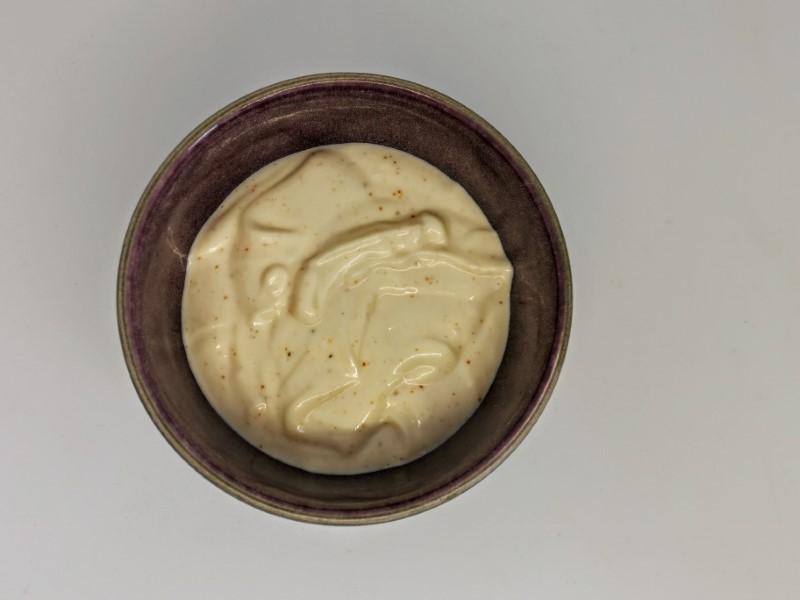 Lynhurtig mayo med cayennepeber