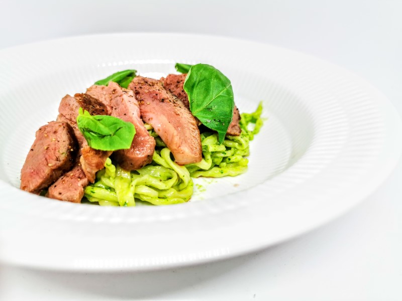 Pasta Pesto Andebryst