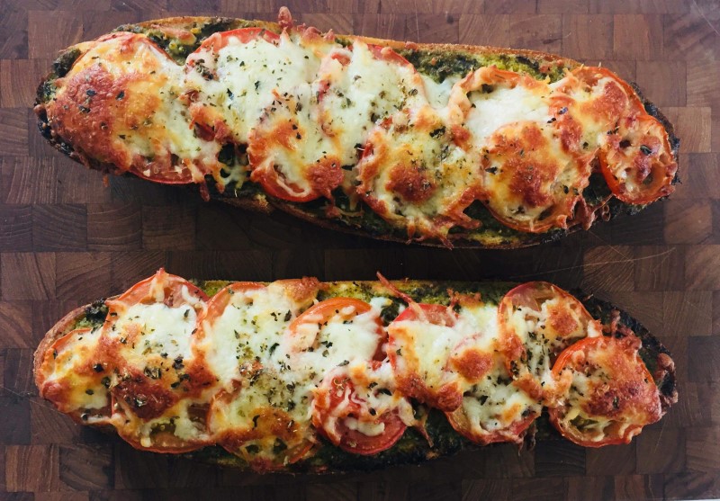 Pesto flutes
