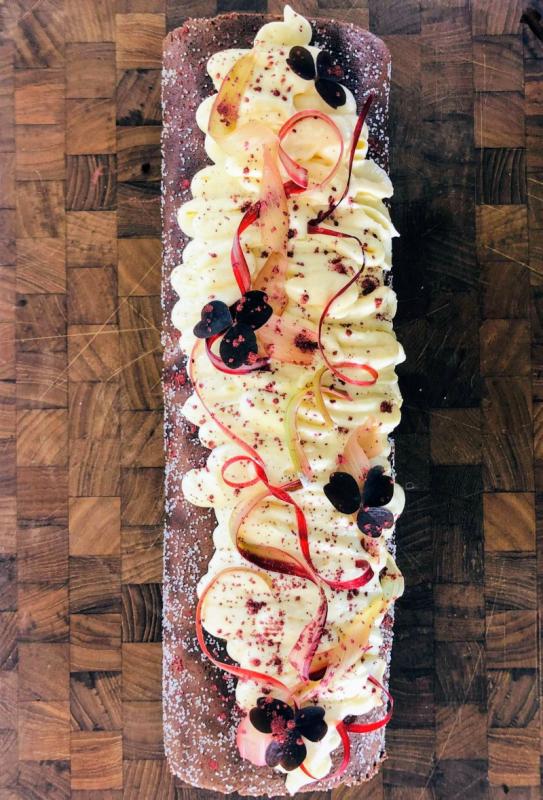 Roulade med rabarber