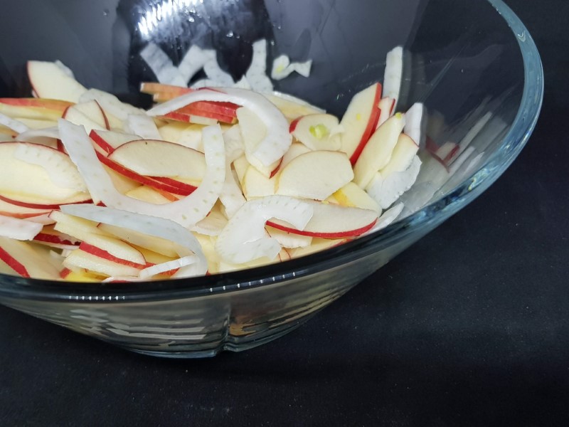 Salat med fennikel og æble
