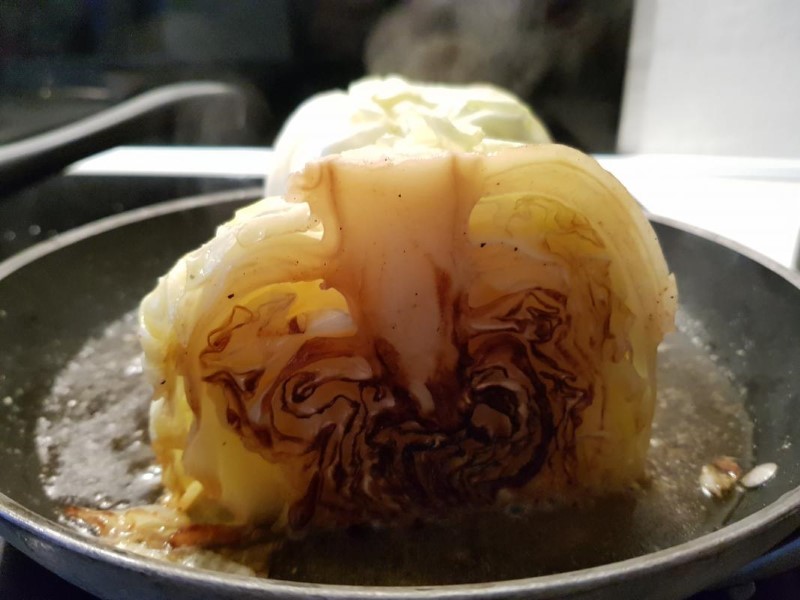 Smørstegt spidskål