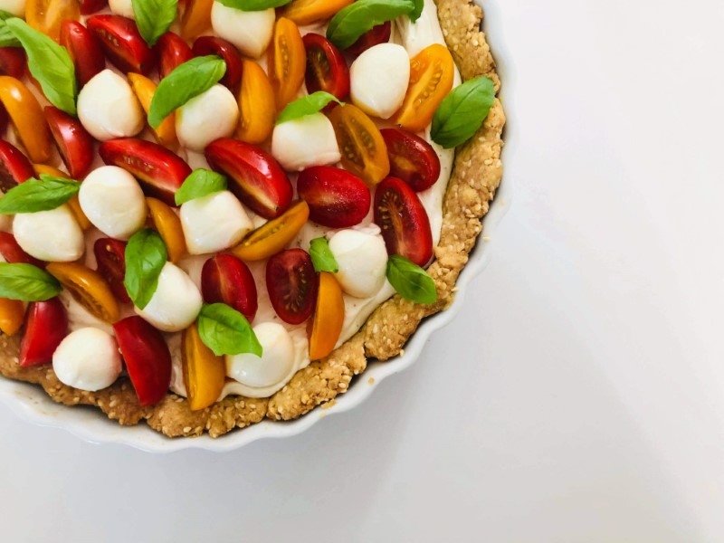 Tomattærte med mozzarella