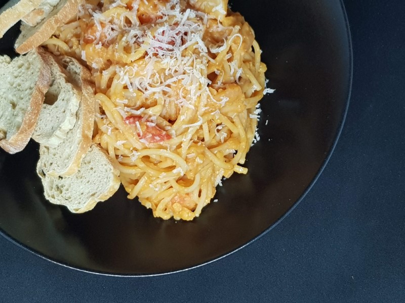 Vegetar kødsovs med spaghetti