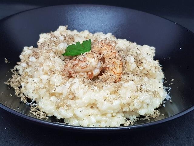 Risotto med trÃ¸fler og skaldyr