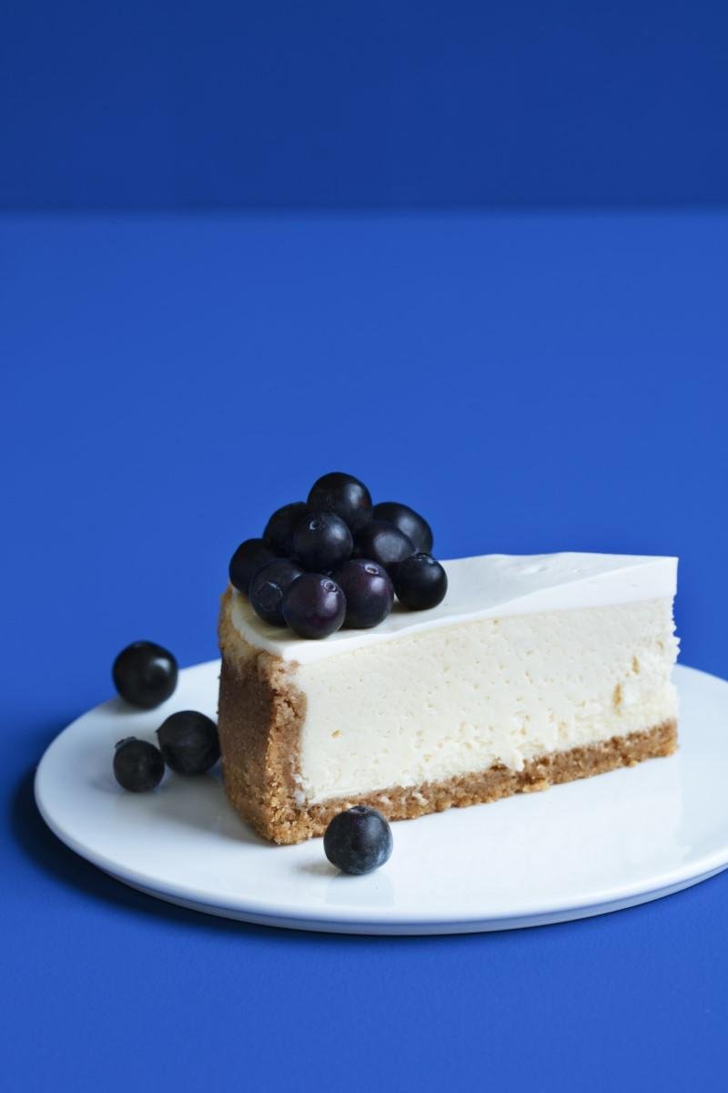 Everything You Need to Know About Foreign Cakes - GastroFun.net